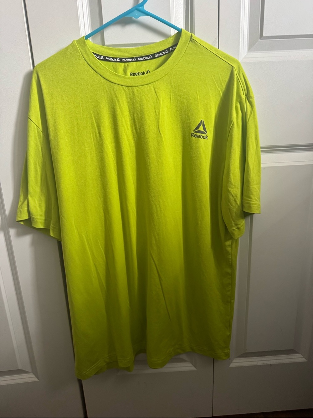 🌟 4 for $20 Sale!!Reebok Men's Short Sleeve Performance Tee - Neon Lime